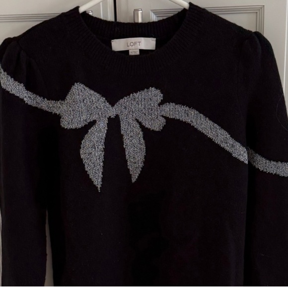 Beautiful Sweater - Picture 3 of 5